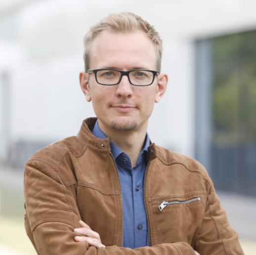 Prof. Dr. Lucas Jae (© Uwe Dettmar)